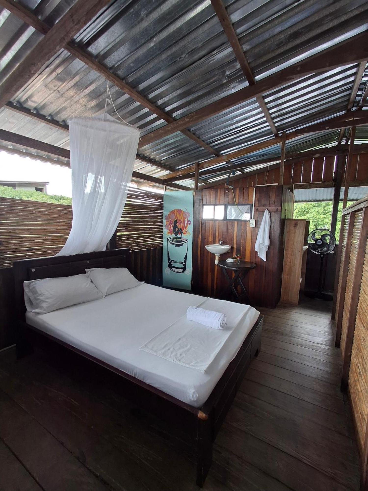 Posada El Acuario บาเยีย โซลาโฯ ภายนอก รูปภาพ